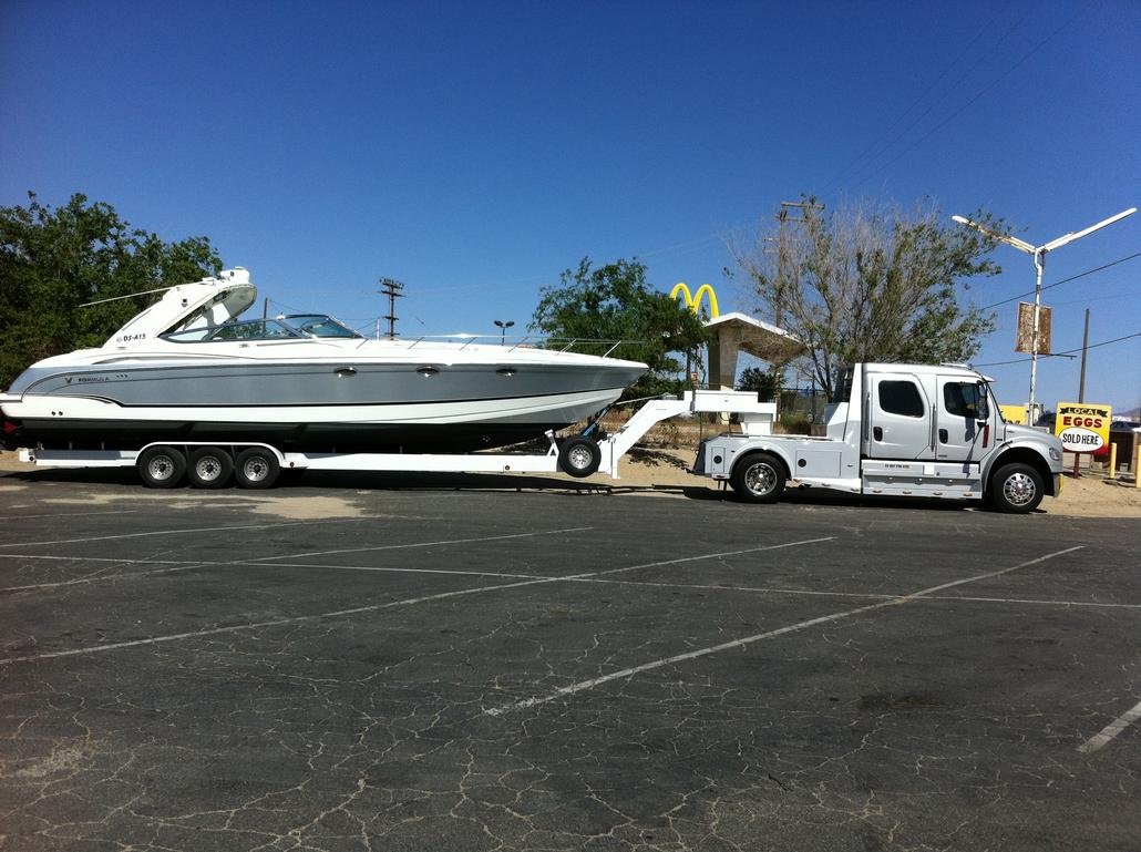 Large yacht transport