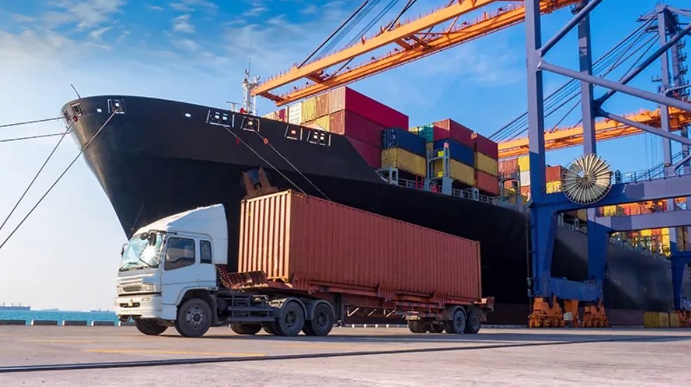 Open car carrier